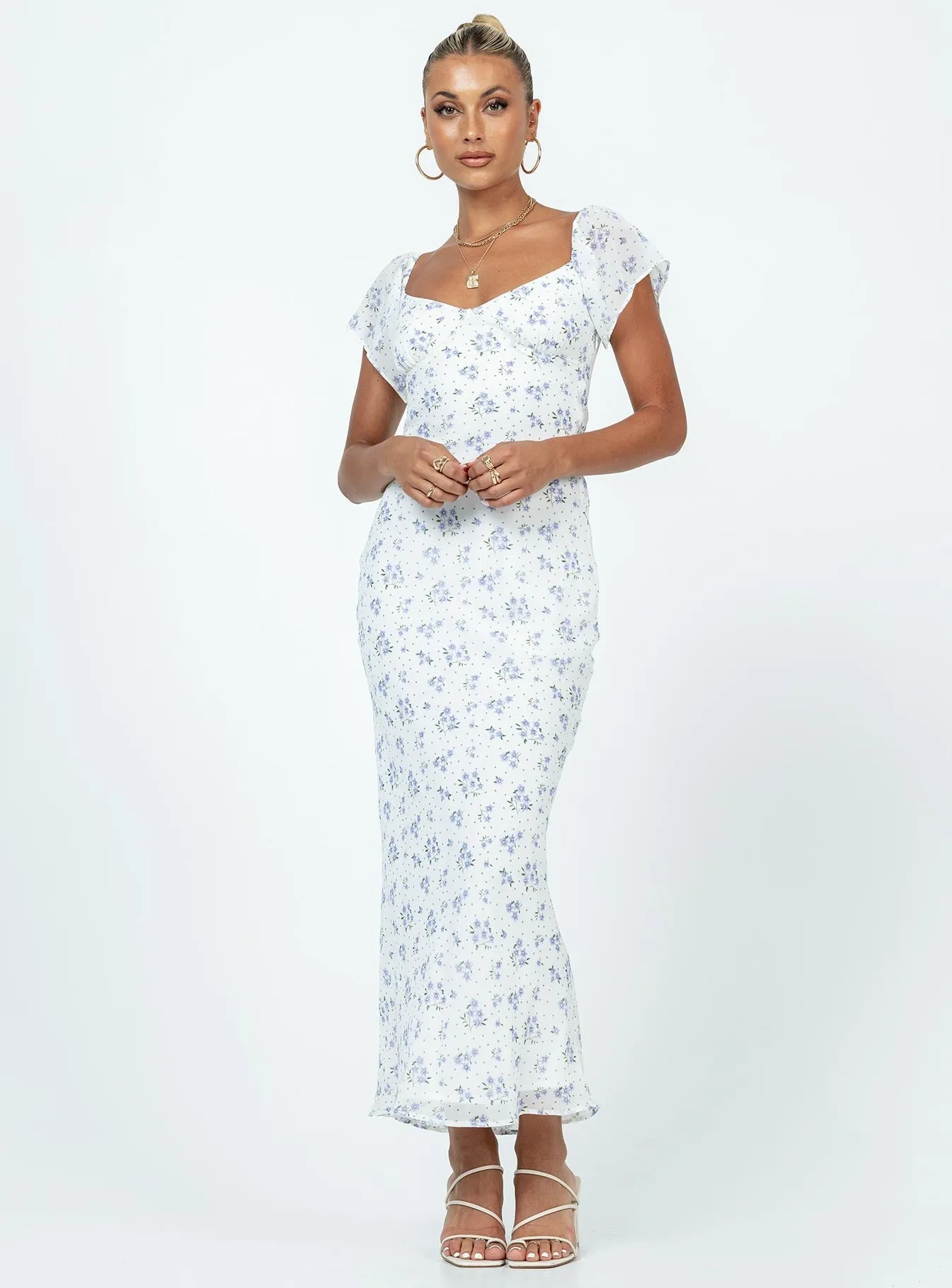 Hera Maxi Dress White Floral Street Edge Silky Silhouette