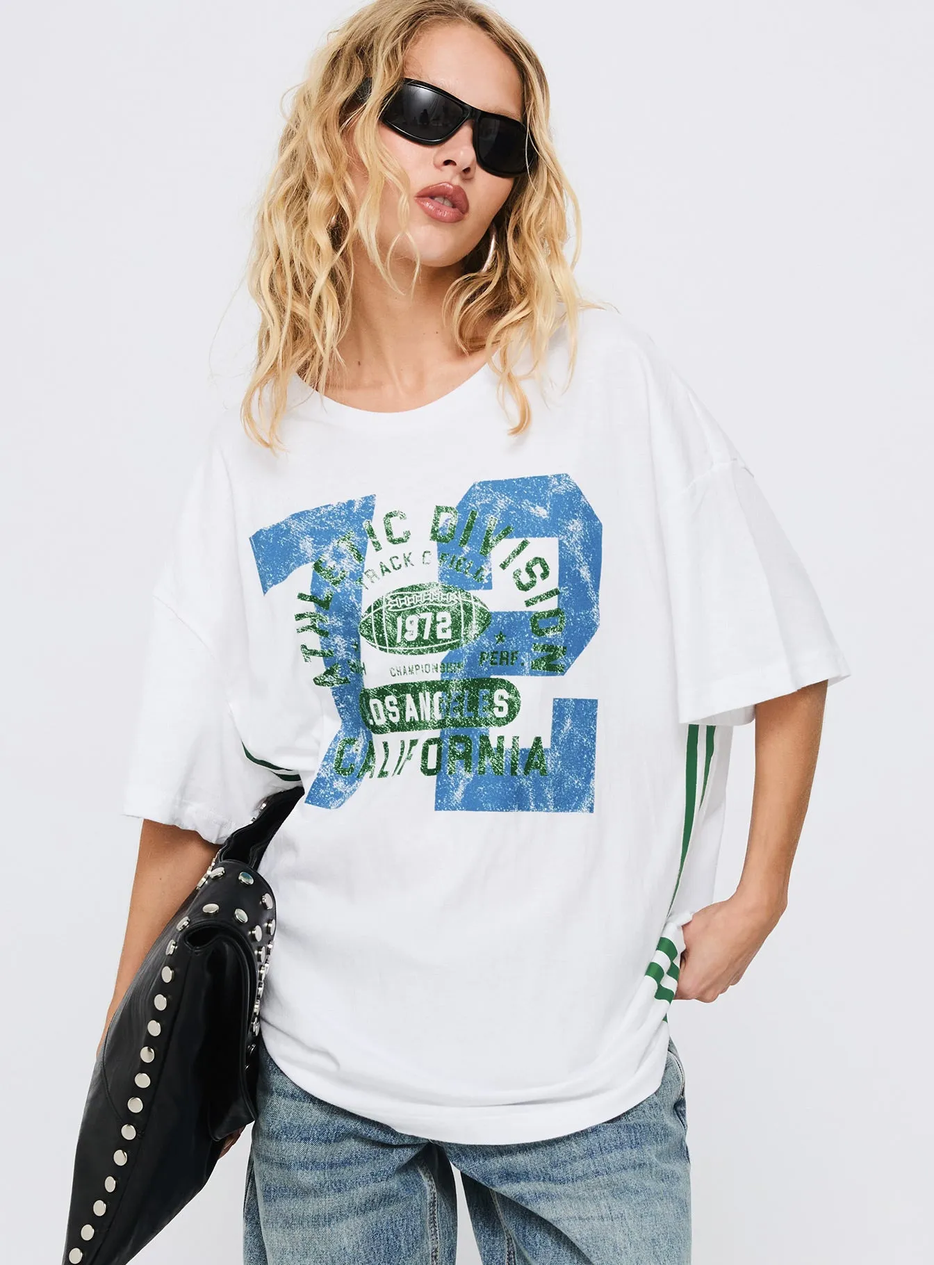 Stretchable Armholes Active Layers Athletic Division Graphic Top White