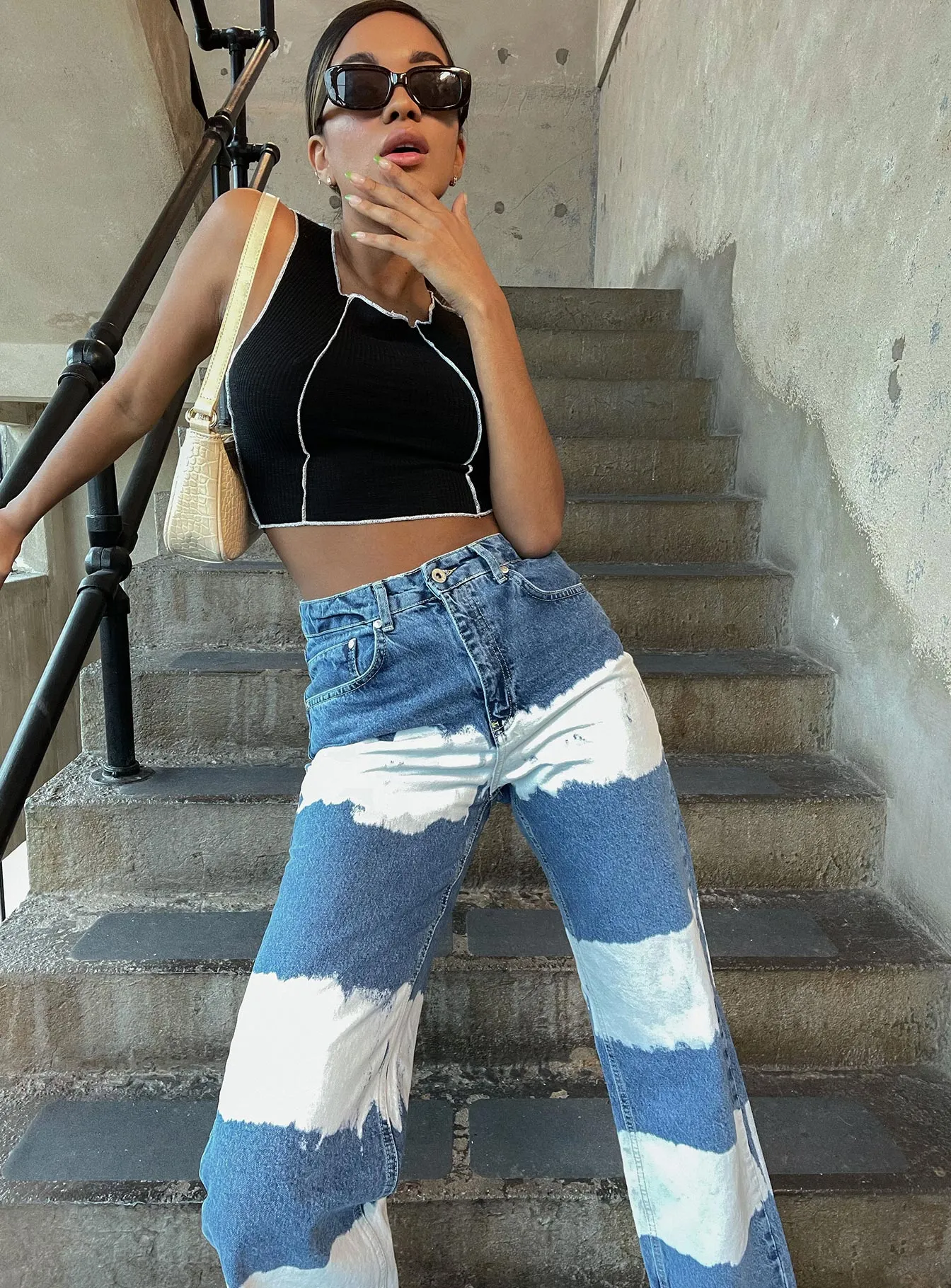 The Ragged Priest Mid Blue Dad Jeans With White Bleach BreathableMesh ShapeRetentionCloth