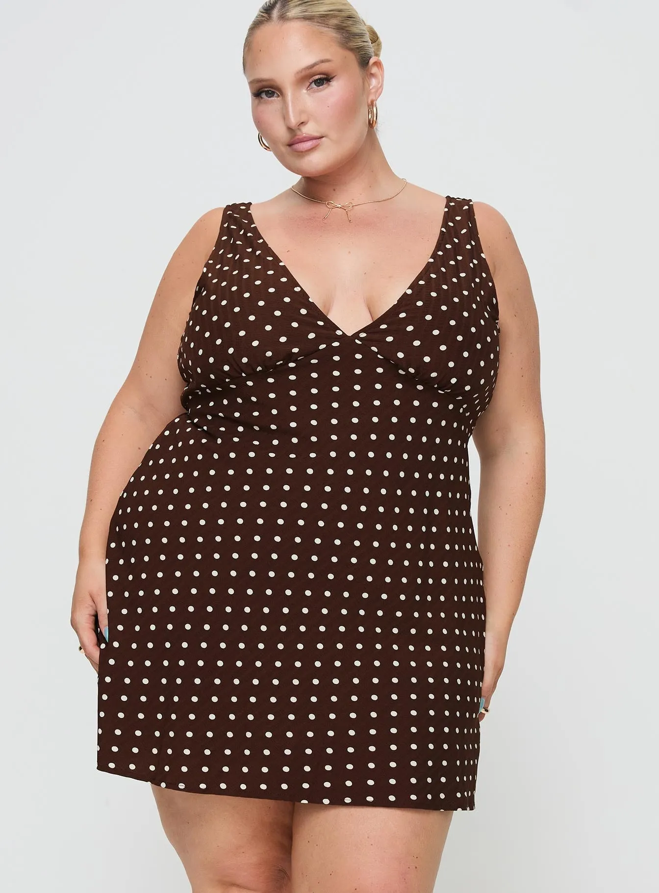 Chic Wear Nellie Mini Dress Brown Polka Dot Curve