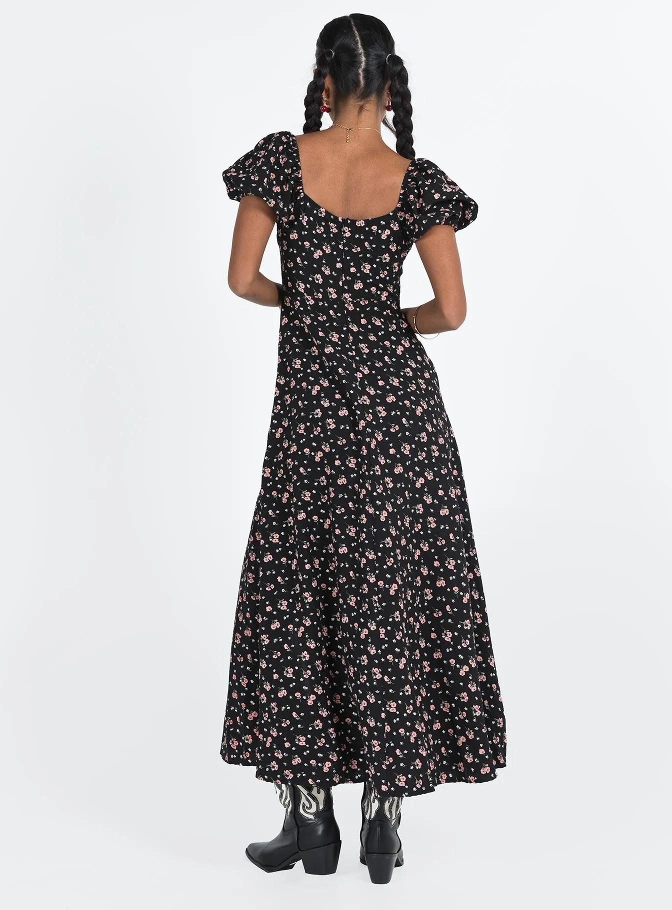 Subtle Flex Smart And Comfortable Hauser Maxi Dress Black Floral