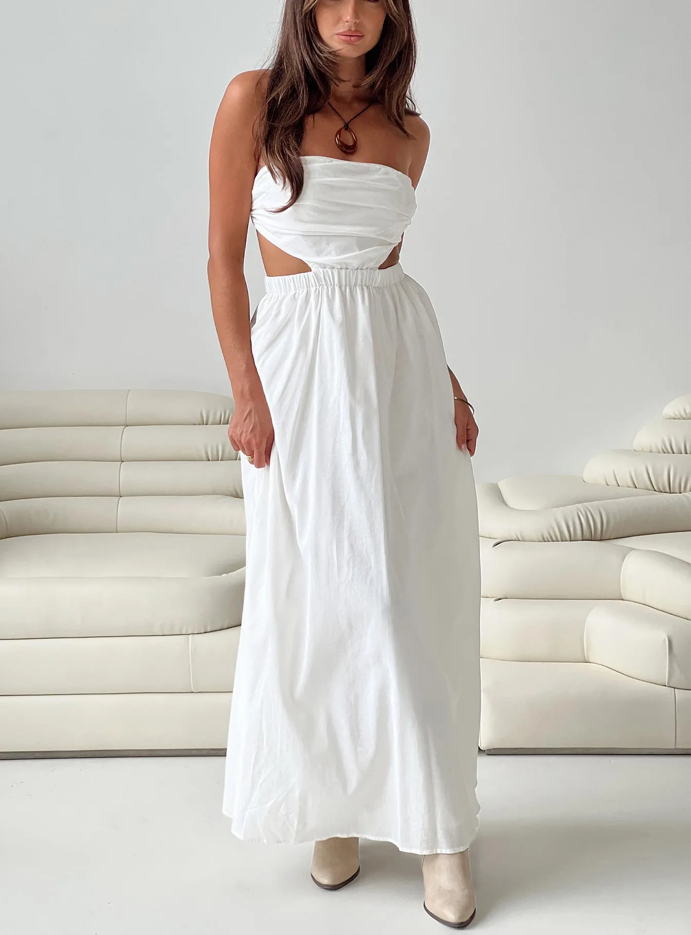 Jessia Maxi Dress White Resort Ready