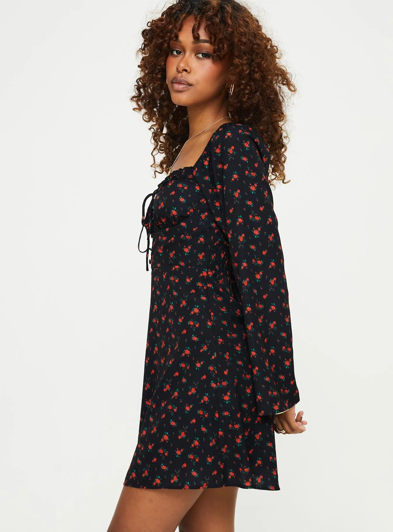 Love Birds Long Sleeve Mini Dress Black / Red Floral Relaxed Fit Design Lightweight-Comfort