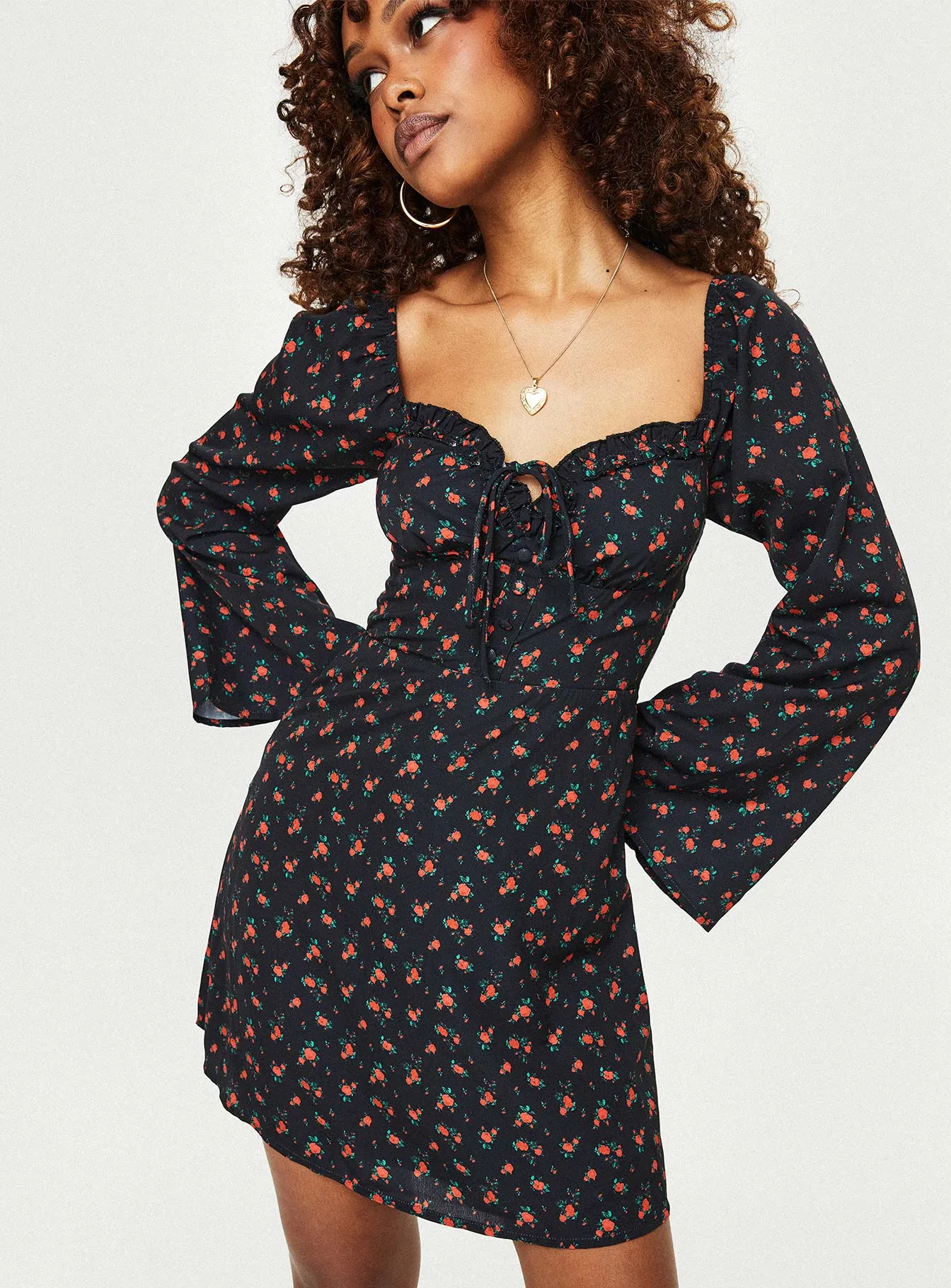 Urban Light Love Birds Long Sleeve Mini Dress Black / Red Floral