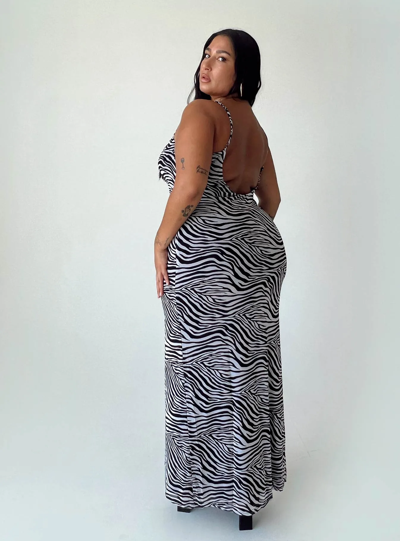 Elegant formal outfit Knox Maxi Dress Zebra Curve