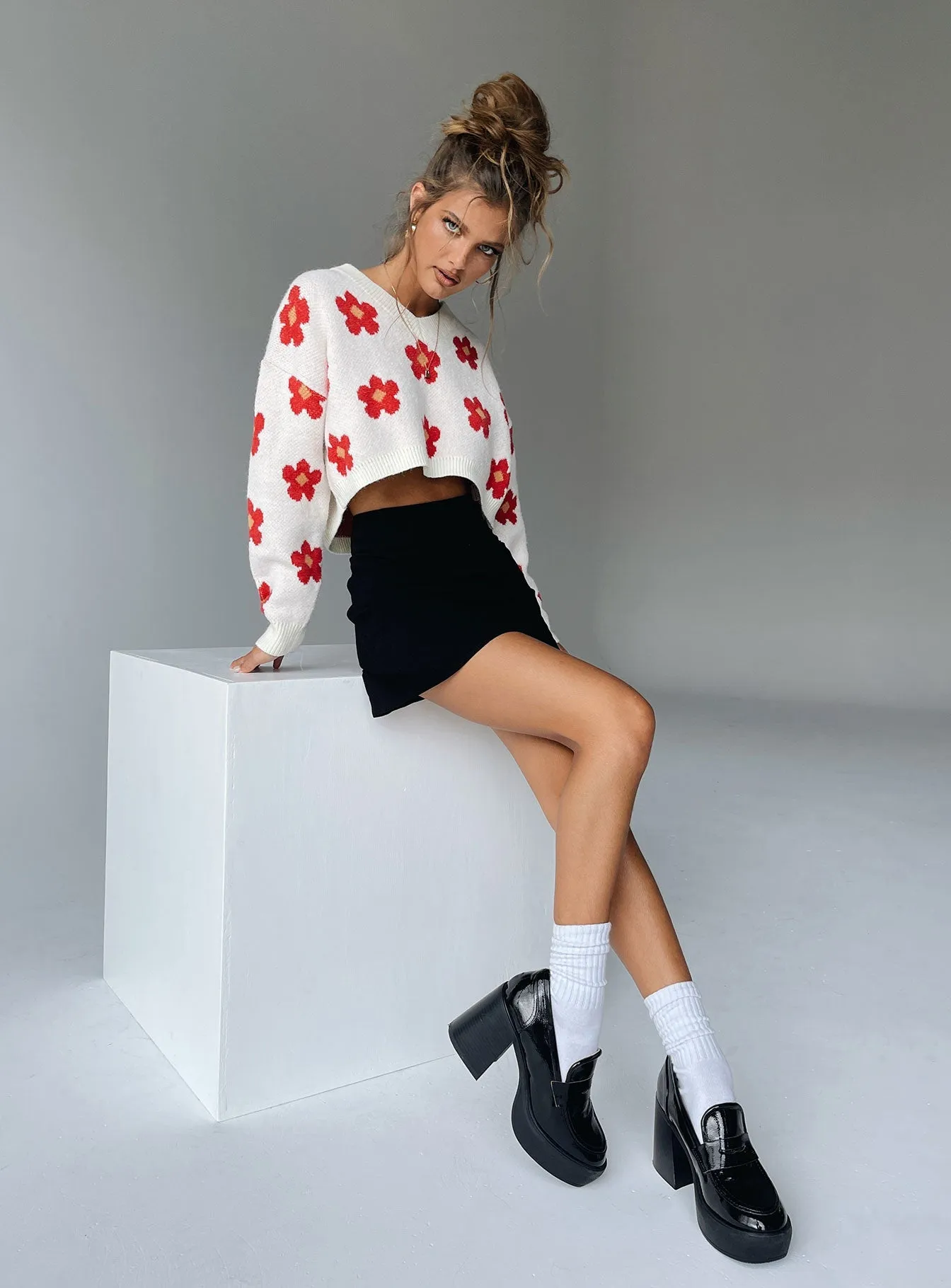 Relaxed Motion Selby Mini Skirt Black