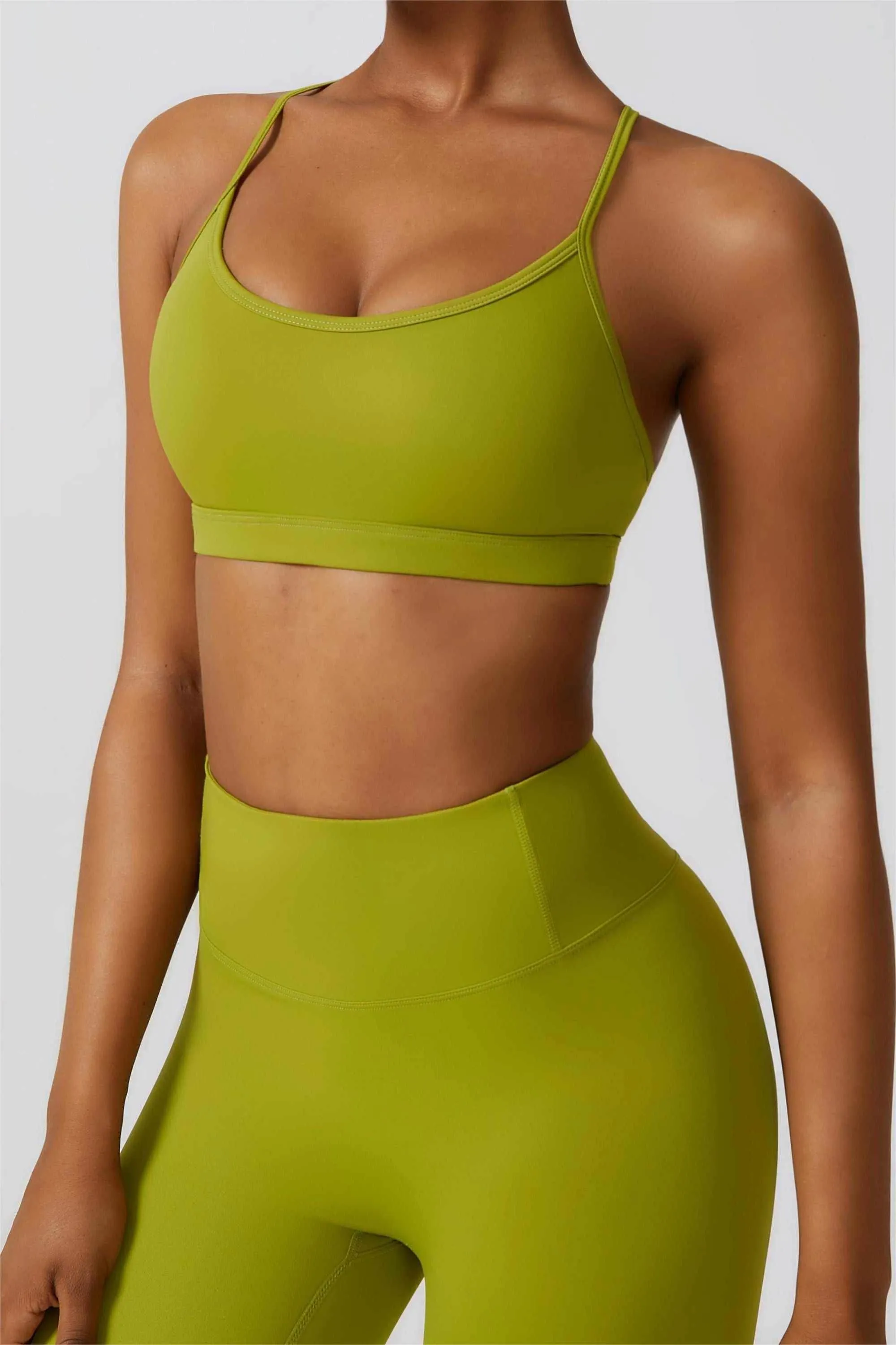 UniversalFit Scoop Neck Strappy Sports Bra