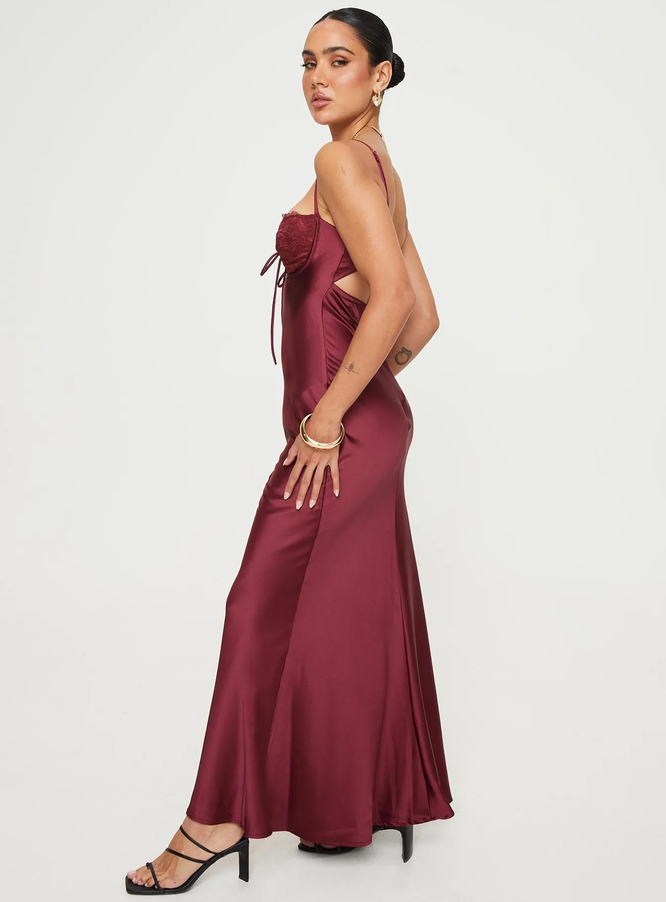 Sleek Form Fadyen Bias Cut Maxi Dress Burgundy