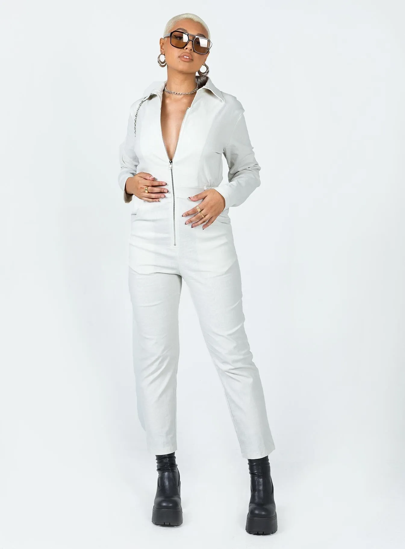 Sporty Charming Clean Gym Courtney Long Sleeve Boiler Suit Beige