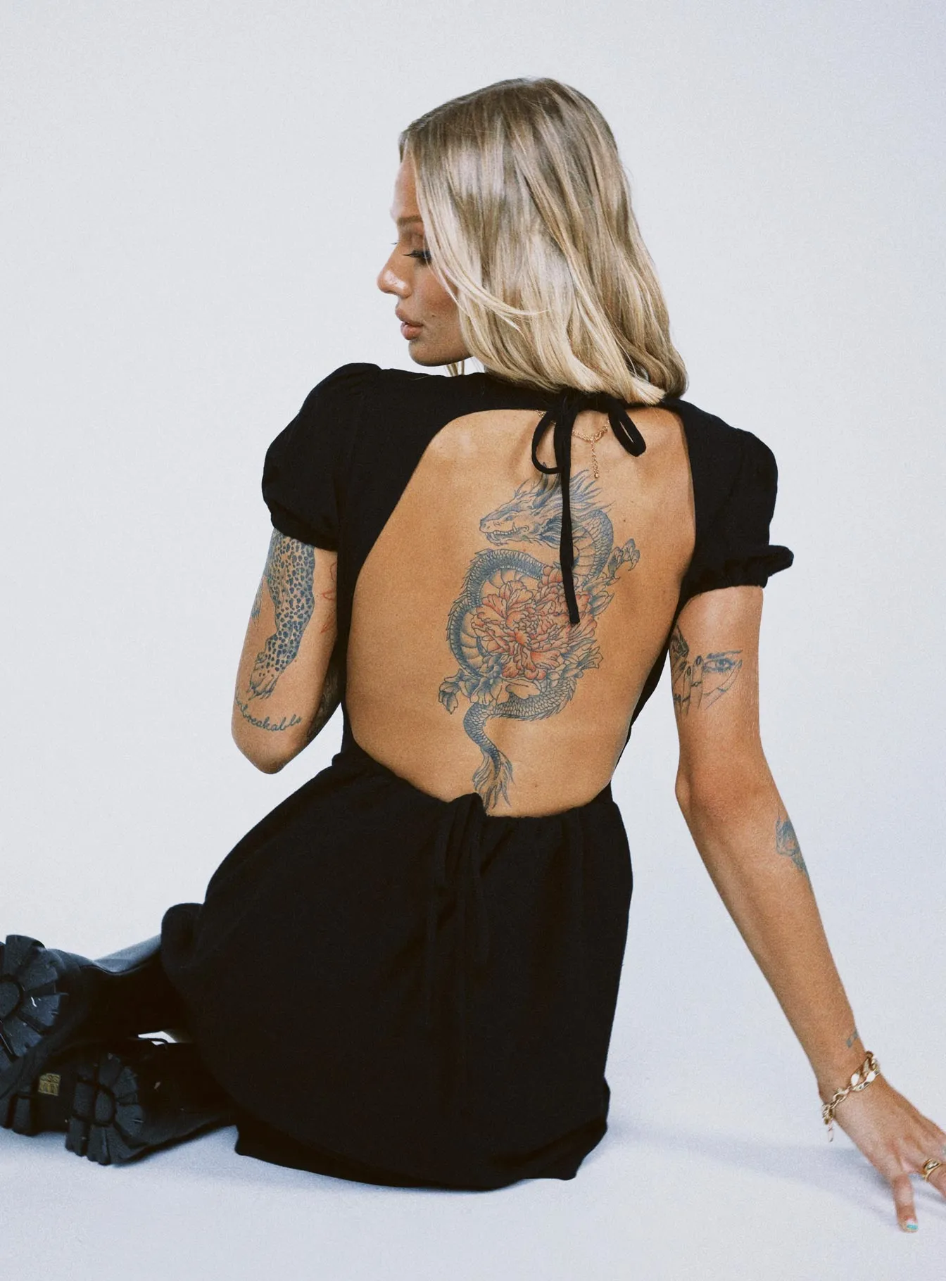 Clean Structure Day Romance Smith Mini Dress Black