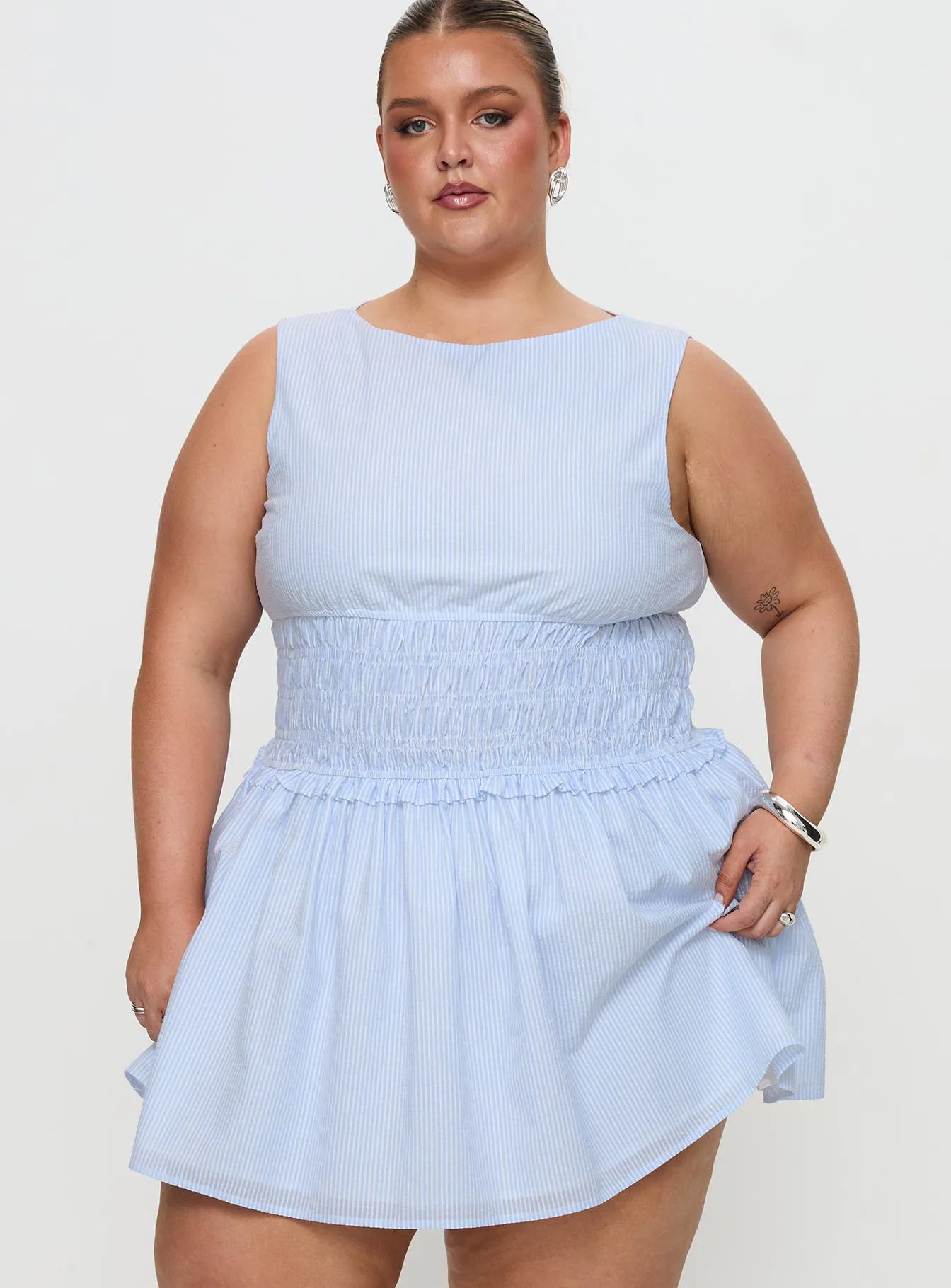 Yennifer Shirred Mini Dress Blue / White Curve Curve-Enhancing