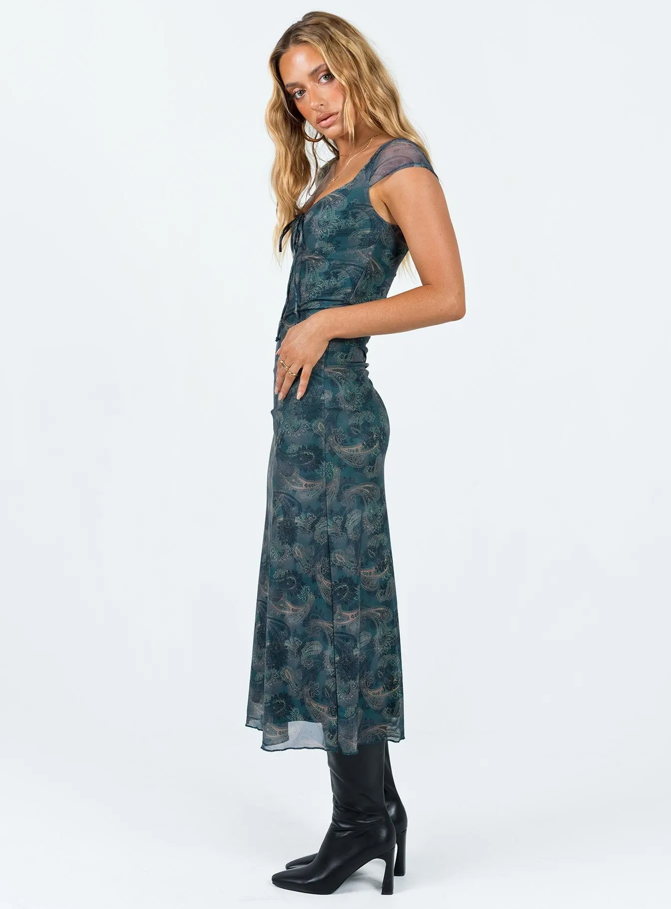 Motel Lunama Dress Tonal Blue Paisley Luxe Touch