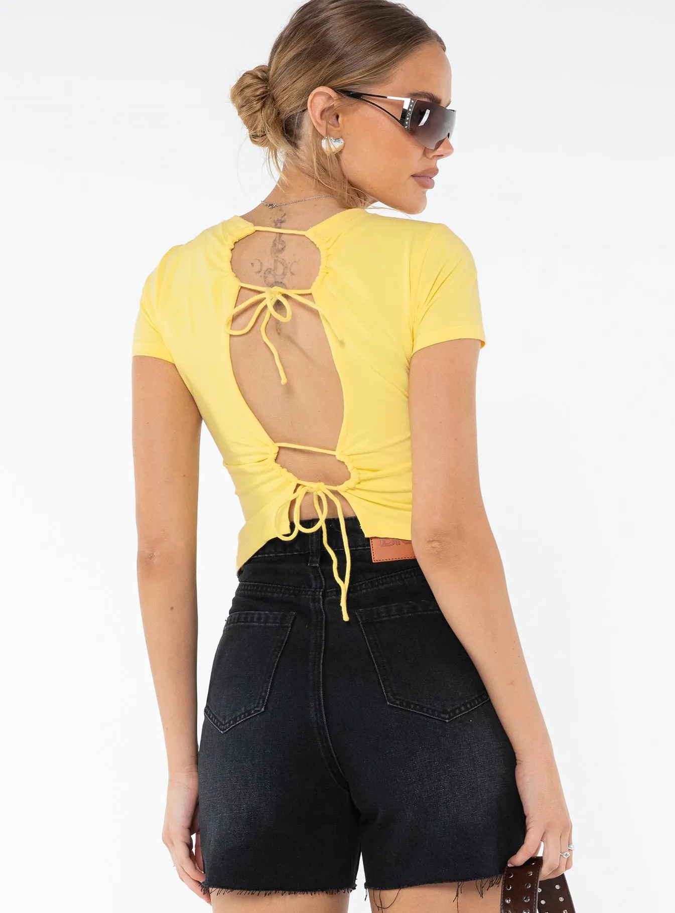 Surtie Top Summer Flower Lemonade Sport Performance Fit Easy Care Material